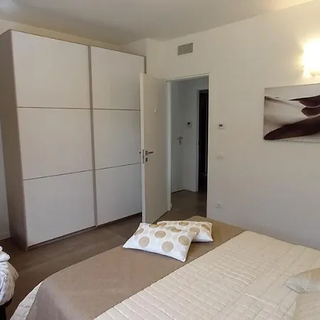 Guest house Maisonette Park *
