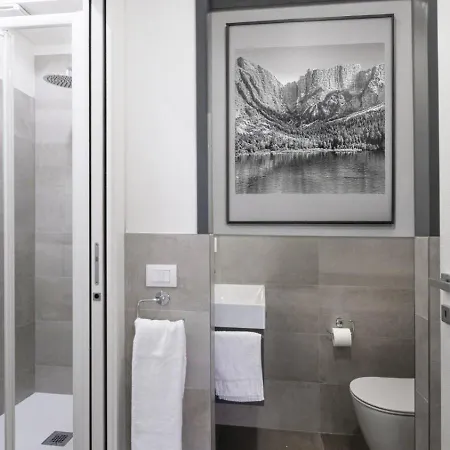 Maisonette Park Pensión 4*