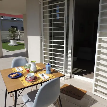 Maisonette Park 4* مودينا